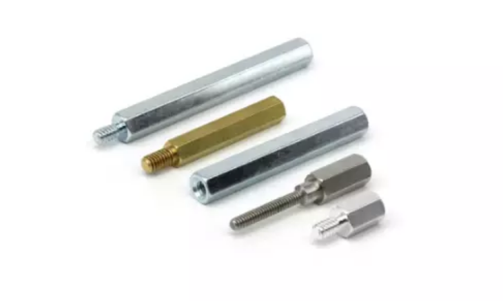 Alles, was Sie über Sechskant-Abstandsbolzen wissen müssen: Typen, Verwendungszwecke und Vorteile